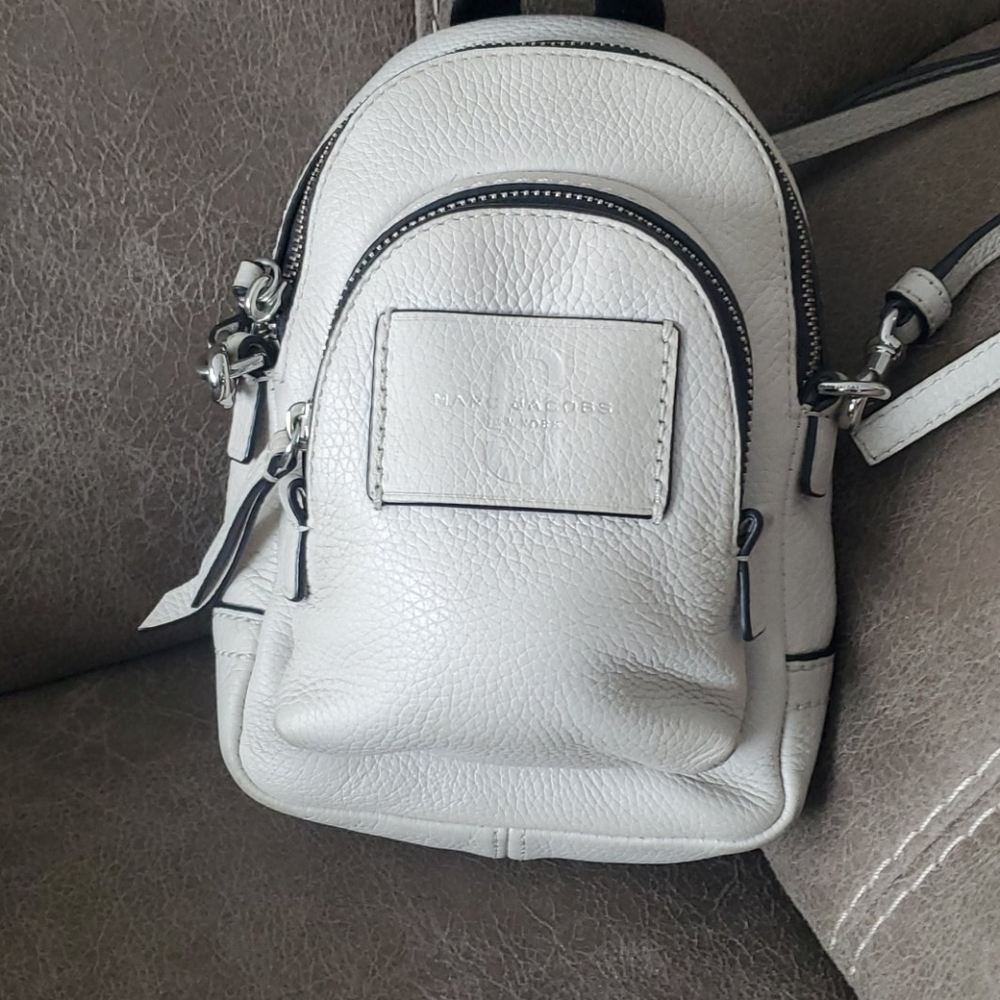 MARK JACOBS MINI PURSE